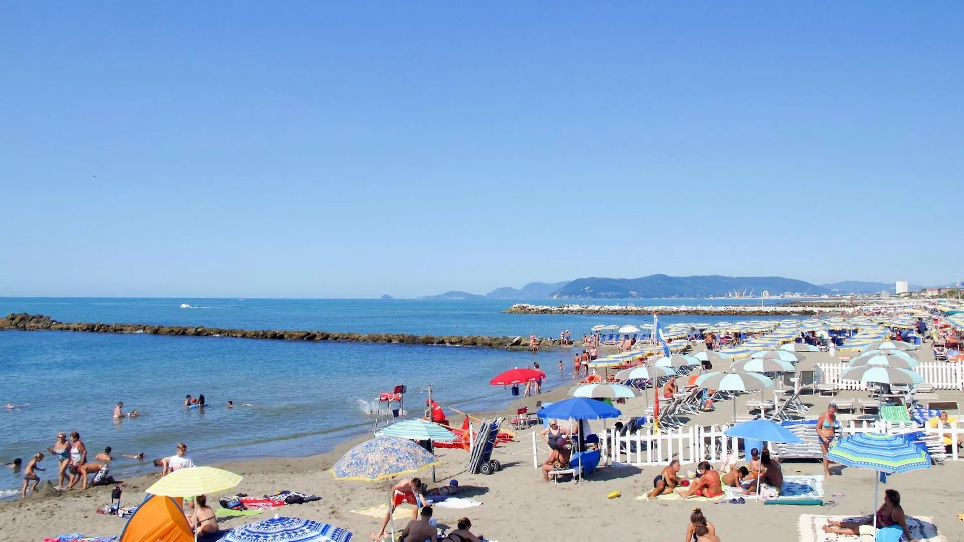 Apartment Appartamento Sofia By Interhome Marina di Massa Italy