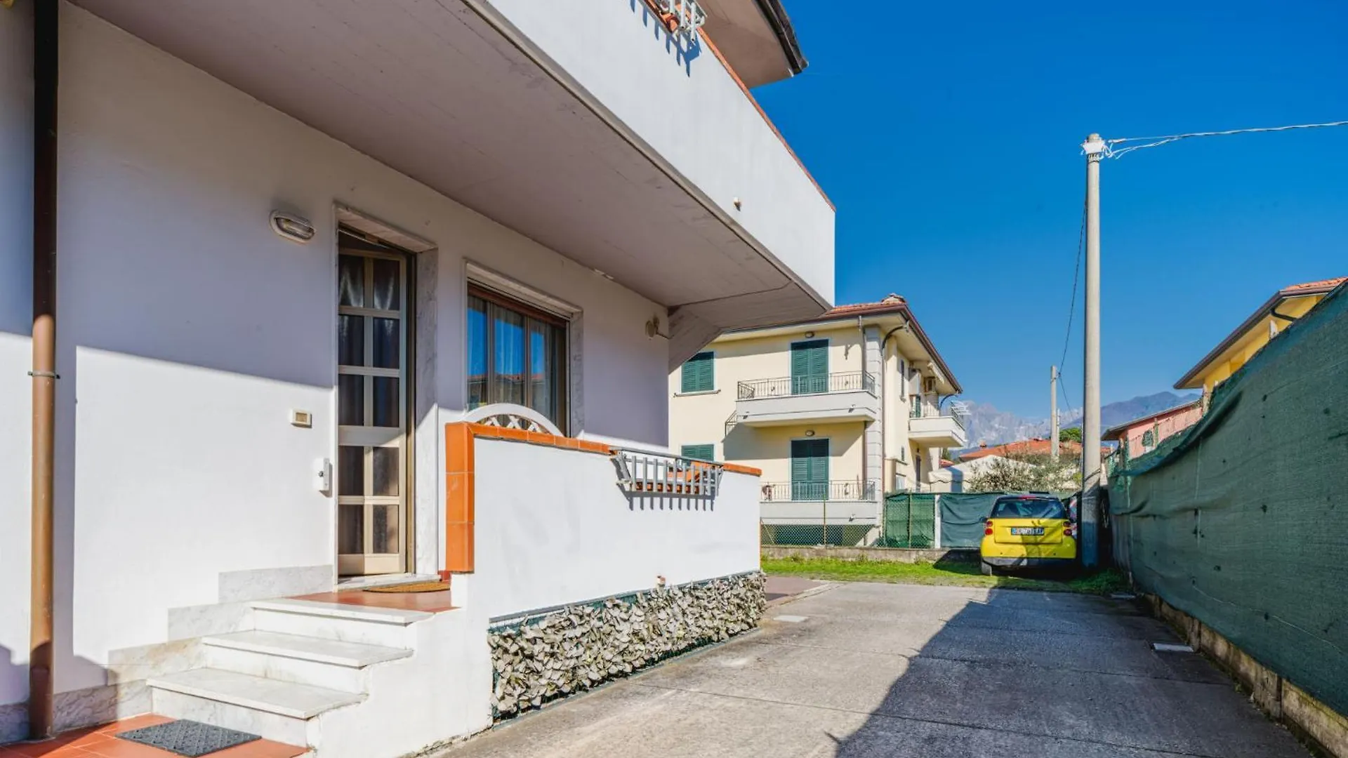 Apartment Appartamento Sofia By Interhome Marina di Massa