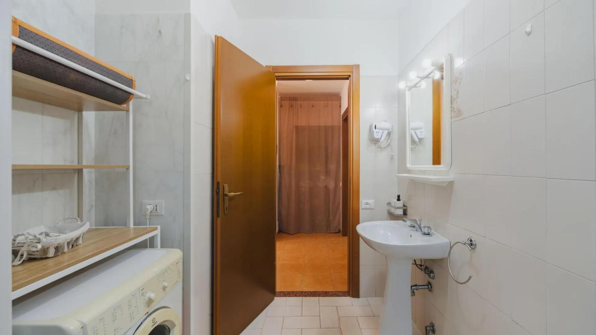 Apartment Appartamento Sofia By Interhome Marina di Massa