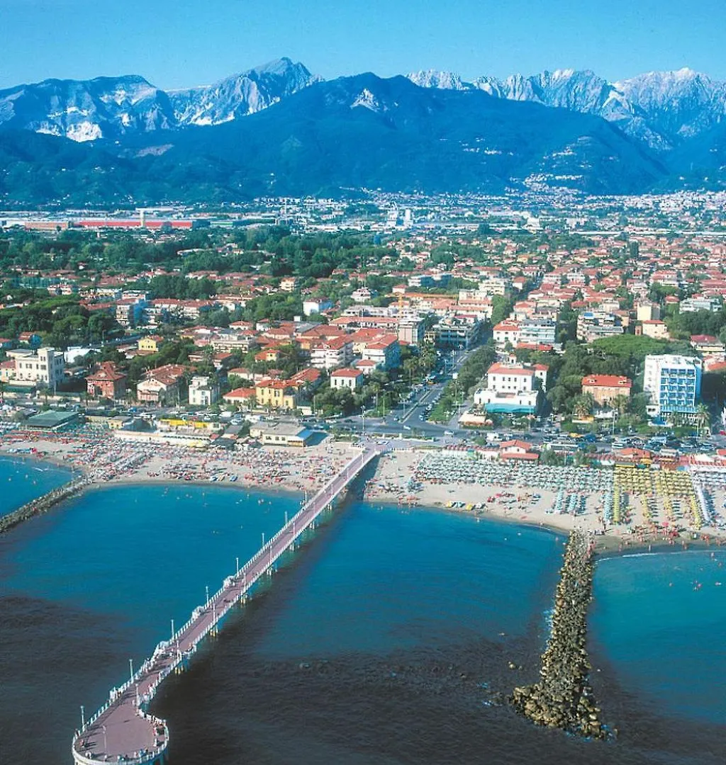 Apartment Appartamento Sofia By Interhome Marina di Massa